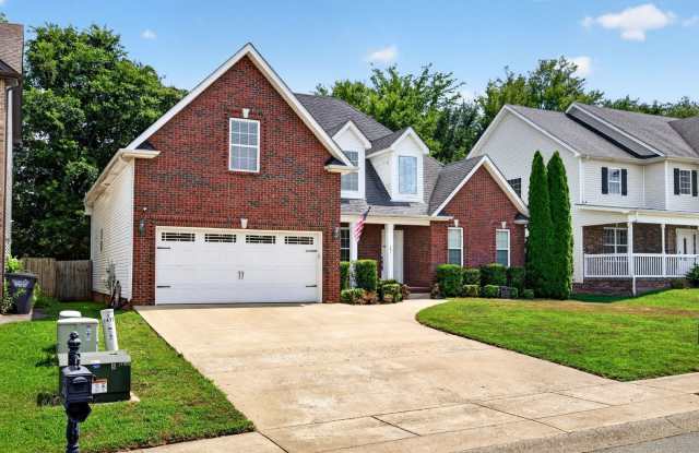 No HOA & only Miles from Ft. Campbell! 4 Bedroom House in Established Neighborhood. Gallery 3