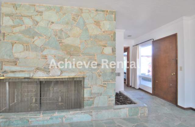 Adventure Meets Convenience in This Logan Home Gallery 4