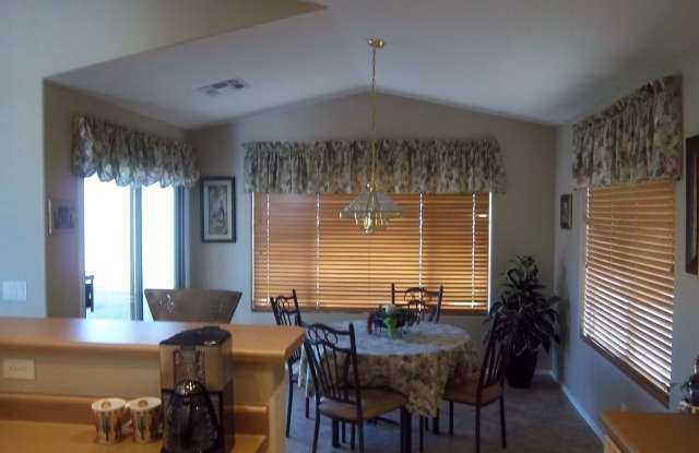 13386 W Mauna Loa Ln Gallery 4