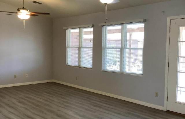 8251 W PINE VALLEY Circle Gallery 4