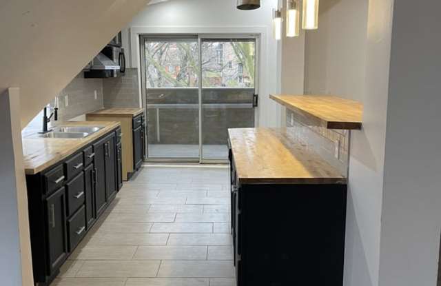 2832 Stanton Avenue photos photos