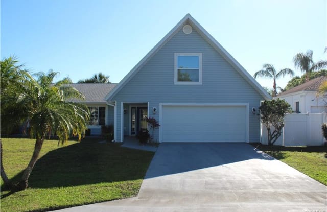 11994 W Riverhaven Drive - 11994 West Riverhaven Drive, Homosassa, FL 34448