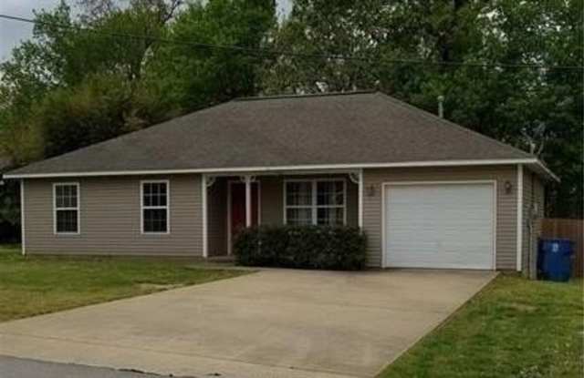 1461 Brooke Lynn  DR - 1461 Brooke Lynn Drive, Gentry, AR 72734