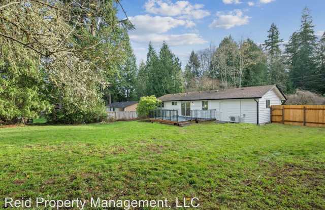 3948 NE Seldom Seen Ln Gallery 4