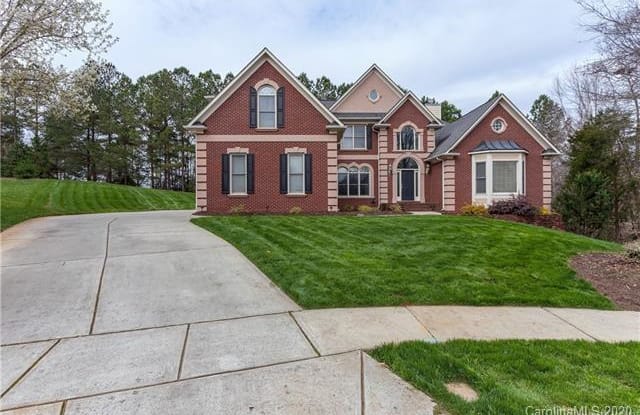 8402 Wren Creek Drive - 8402 Wren Creek Drive, Charlotte, NC 28269