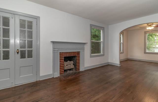 1716 King Woods Drive Gallery 4