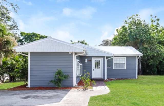 1306 Sutherland Drive - 1306 Sutherland Drive, Palm Harbor, FL 34683