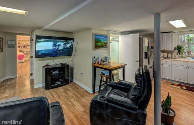 3112 Crestview Circle Northwest Gallery 4