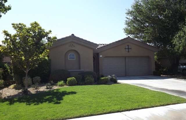 BEAUTIFUL SINGLE STORY HOME IN GUARD GATED ANTHEM COUNTRY CLUB!!!* photos photos