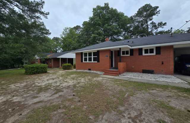 2073 Seneca Dr ~ Rosehill photos photos