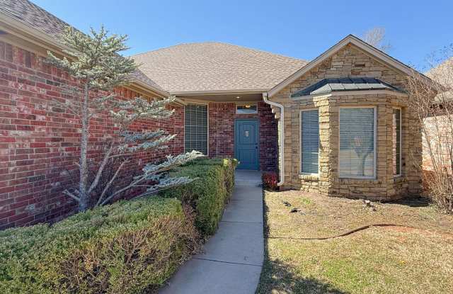 3 Bed, 2.5 Bath Home in Oxford Park – Open Layout  Tall Ceilings photos photos