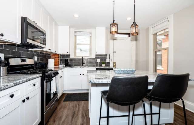 552 East Sycamore Street - 1 Gallery 4