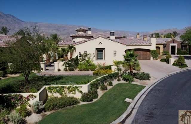 58355 Carmona photos photos