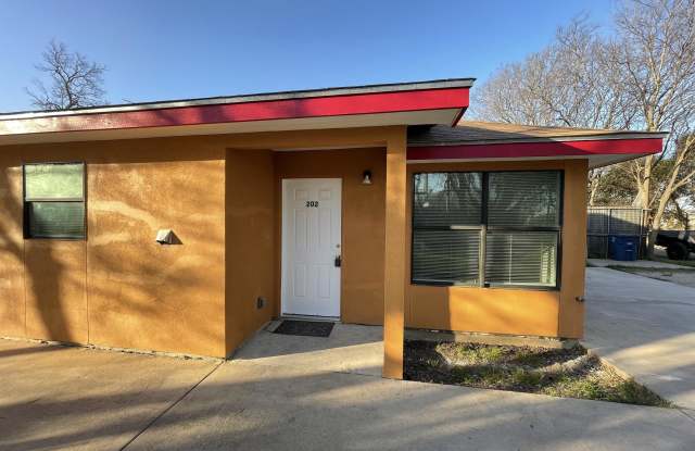 1721 Quintana Road - 202 Gallery 1