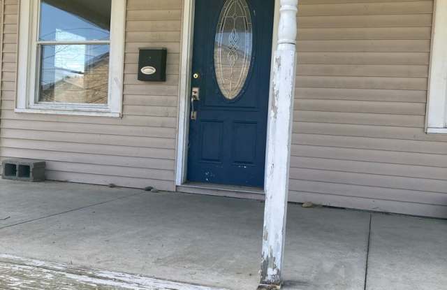 2 bedroom with porch and garage photos photos