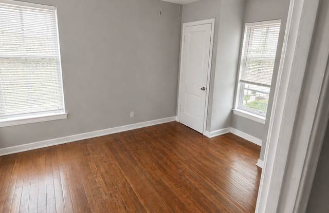 BRIGHT AND SPACIOUS 3-BEDROOM NEAR ST. MARY'S UNIVERSITY AND WOODLAWN LAKE Gallery 2