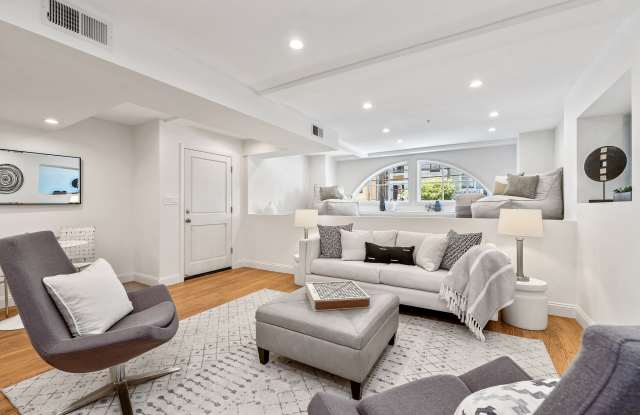 2448 Larkin Street photos photos