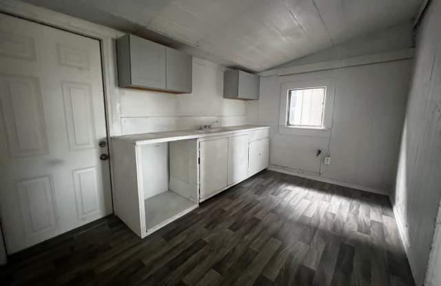 2 Bedroom in Slaton! Gallery 4