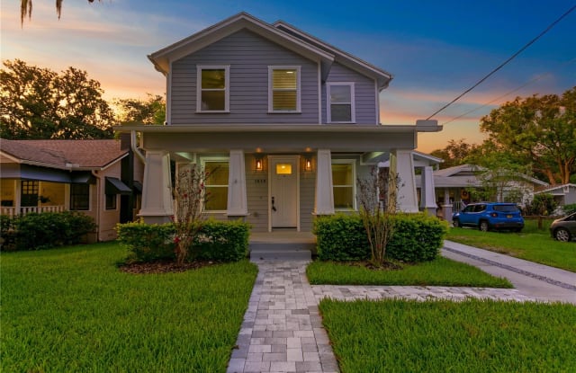 1014 E Hamilton Ave photos photos