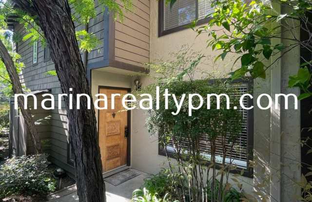 Two Story Crockett Condo Two-Off Street Parking Spaces photos photos
