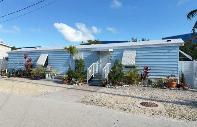 212 Orchid St photos photos