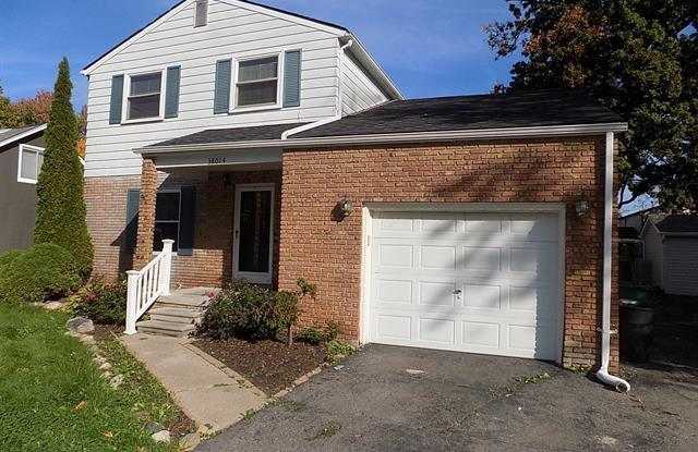 38014 Mallast Street photos photos