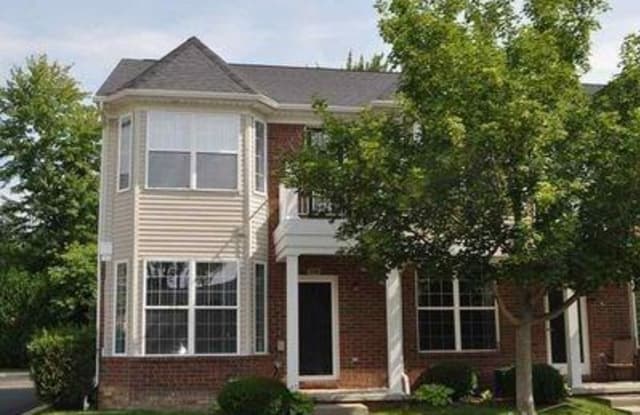 3739 CHERRY CREEK Lane - 3739 Cherry Creek Lane, Sterling Heights, MI 48314