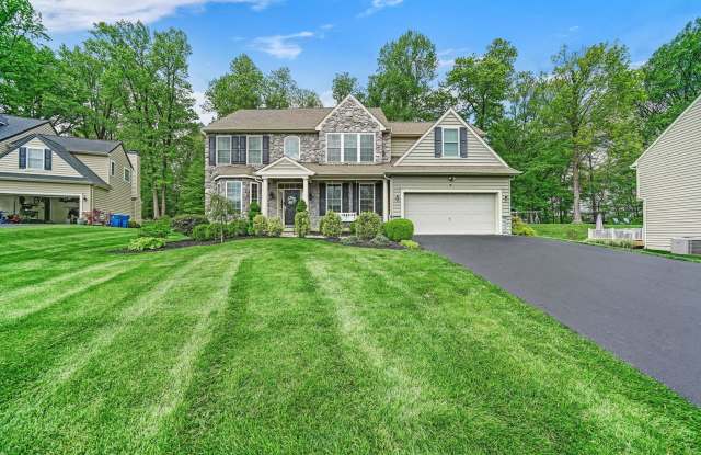 4 Bedroom 4 Bath Culdesac Home in the Hartefeld Community!! photos photos