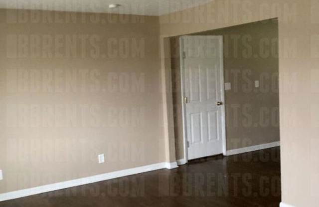 3770 Julie Drive, Gallery 3