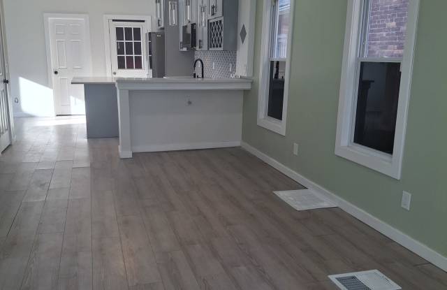 400 Orange Street photos photos