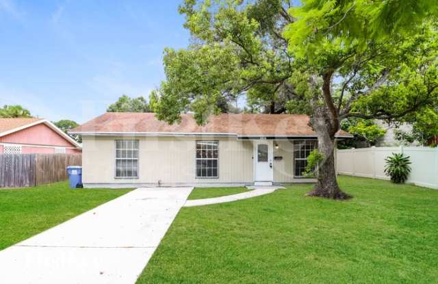 3819 17th Avenue South photos photos