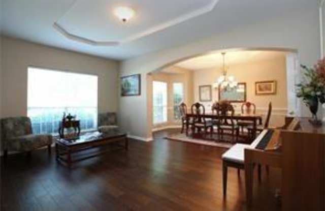 1946 Countryside Drive Gallery 3