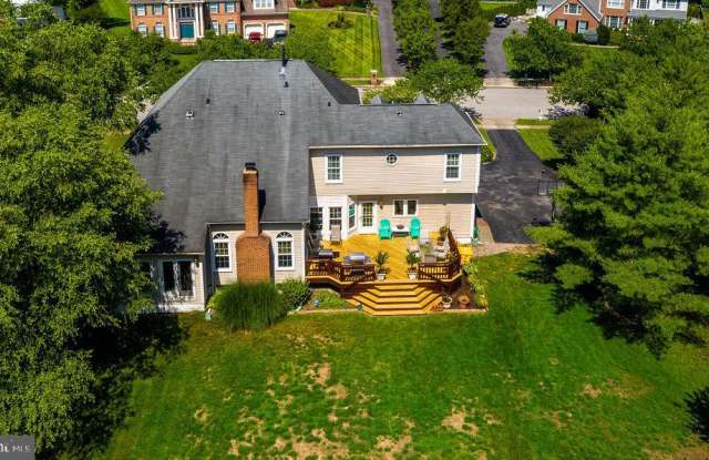 115 LONGFELLOW DR Gallery 2