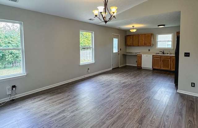 3 Bedroom 2 Bath Home in the West Lafayette School District w/ an extra room! Gallery 4