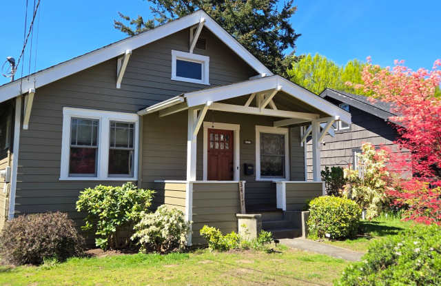 West Seattle Gem photos photos