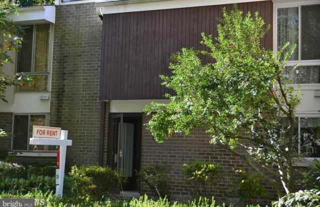 1781 WAINWRIGHT DRIVE - 1781 Wainwright Drive, Reston, VA 20190