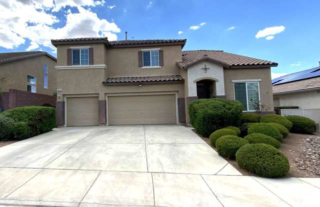 4 bedrooms and 2.5 bathrooms 2-story home located in Henderson, NV! photos photos