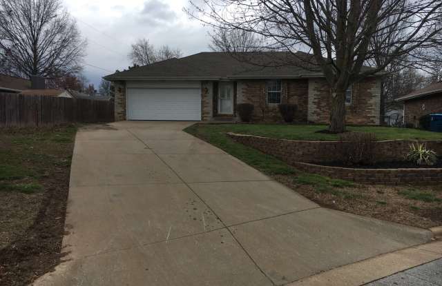 601 Cypress Ave photos photos