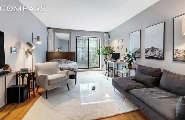 221 East 82nd Street photos photos