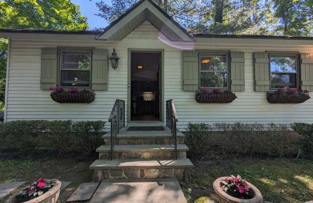 3 Wild Rose Lane unit: Cottage photos photos