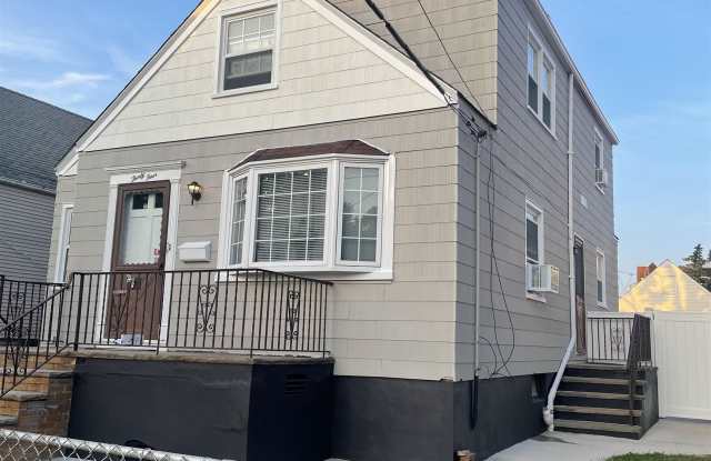 34 NEWMAN AVE photos photos