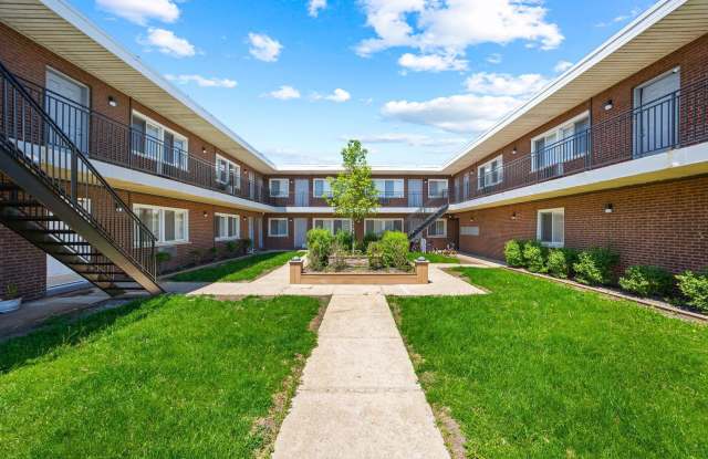 7834 95th St photos photos