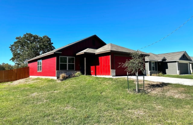 904 3rd Street - 904 3rd Street, Somerville, TX 77879