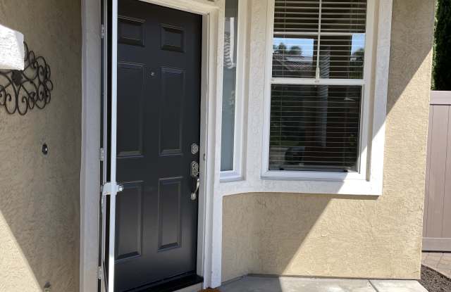 6012 Paseo Airoso Gallery 2
