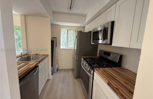 628 Pavare CT Gallery 1