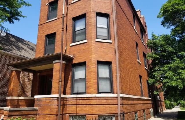 2101 North Leavitt Street - 2101 North Leavitt Street, Chicago, IL 60647