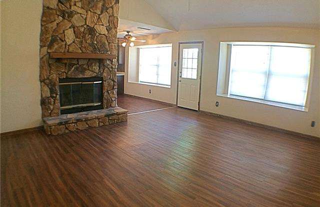 2521 Whippoorwill Drive Gallery 3