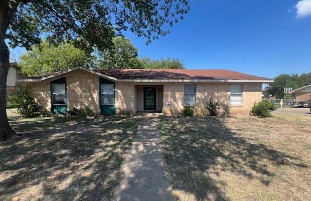 Spacious 3/2 in Midway ISD photos photos