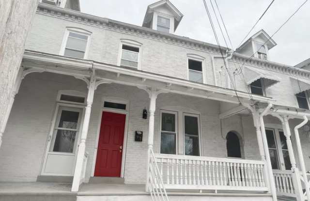 Coming Soon. Under Renovation-3 Bedroom 2.5 Bath in Lancaster City photos photos