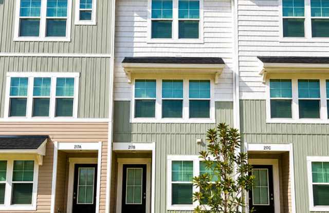Brand New Townhome | 3 BR/3.5BA | 1-Car Garage | Near Downtown Mooresville photos photos